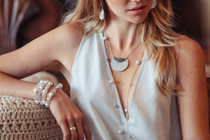 Luna Necklace in Mother of Pearl