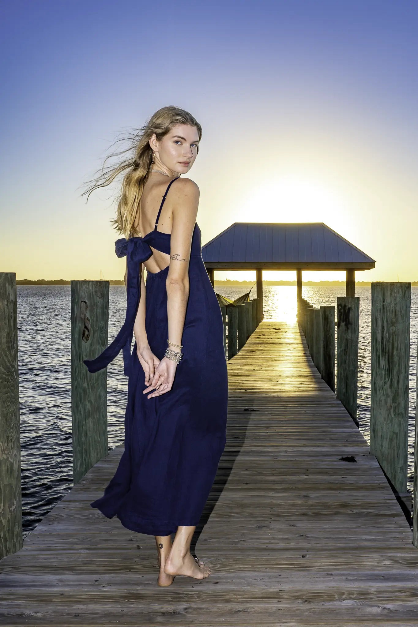 Jeni Tie Back Maxi Dress in Navy Linen L/XL Jeni Tie Back Maxi Dress in Navy Linen L/XL
