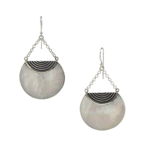 
            
                Load image into Gallery viewer, Luna Earrings in Mother of Pearl
            
        