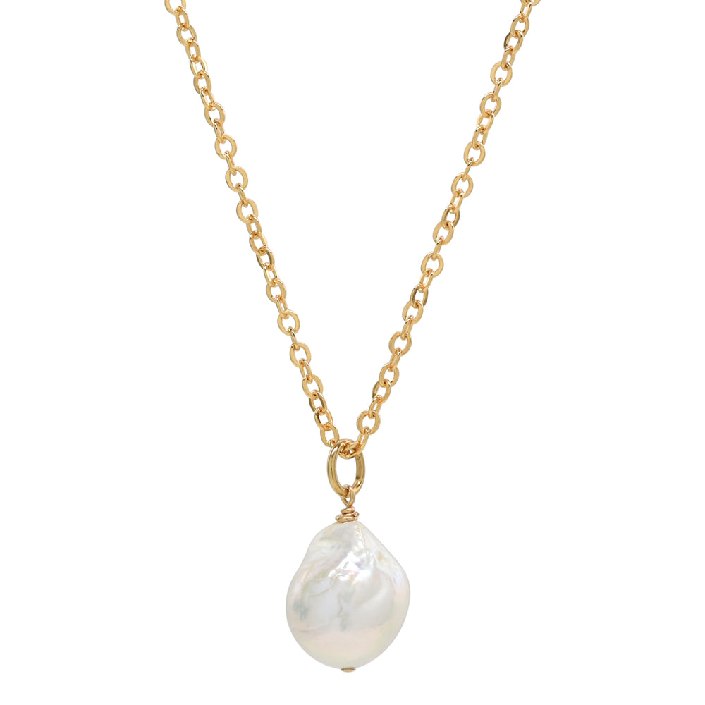 Kaya Necklace in Freshwater Pearl