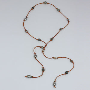 Weekender Necklace in Black Tahitian Pearls -- Sea Lustre Jewelry - 2