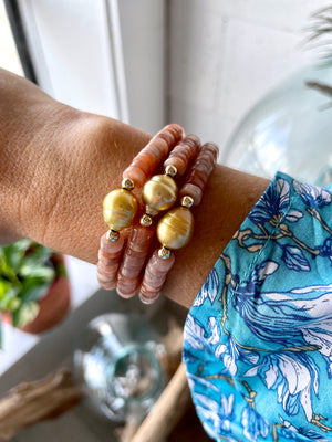 
            
                Load image into Gallery viewer, Sunstone &amp;amp; Gold South Sea Pearl Bracelet
            
        